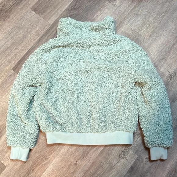 Forever 21 Faux Sherpa Jacket - Picture 4 of 7